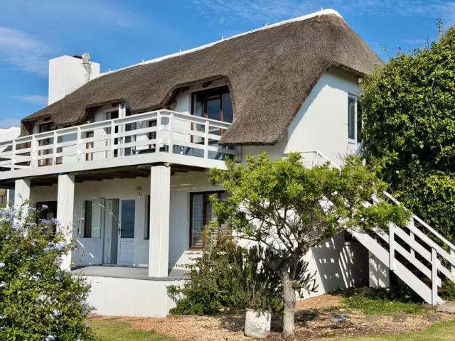 House for sale in Stilbaai, Garden Route District Municipality