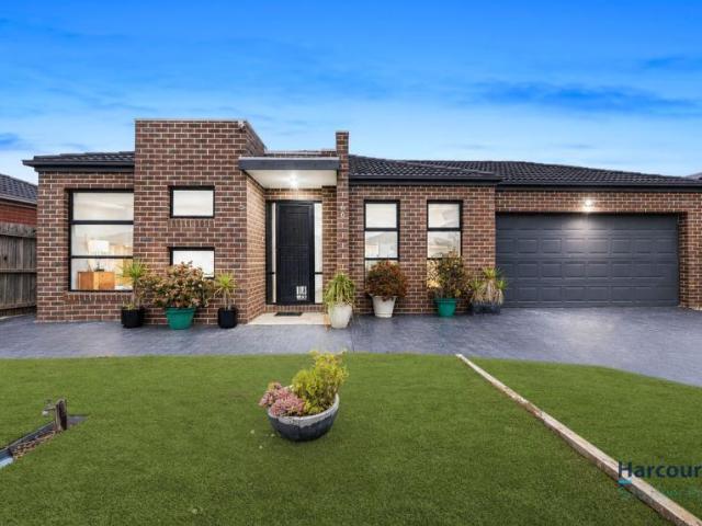 House for sale in Rose Grange, Melbourne