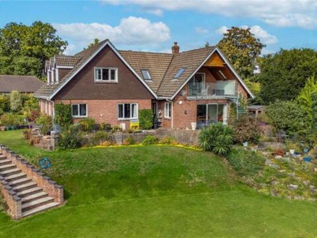House for sale in Ashmore Green, West Berkshire