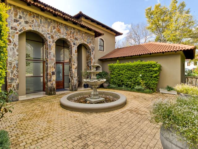 House for rent in Dainfern Valley Estate, City of Johannesburg Metropolitan Municipality