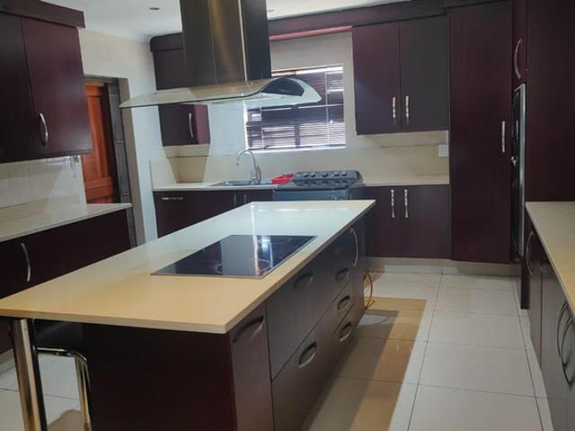 House for rent in Johannesburg Ward 126, Roodepoort