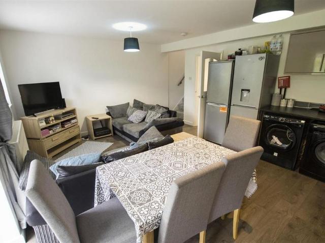 House for rent in Cotteridge, West Midlands