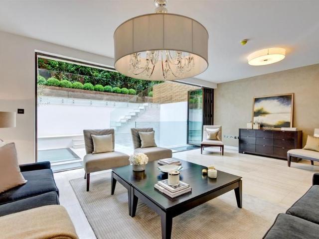 House for rent in North End, Greater London
