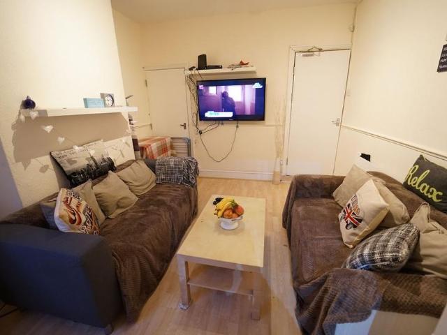 House for rent in Old Lenton, Haddon