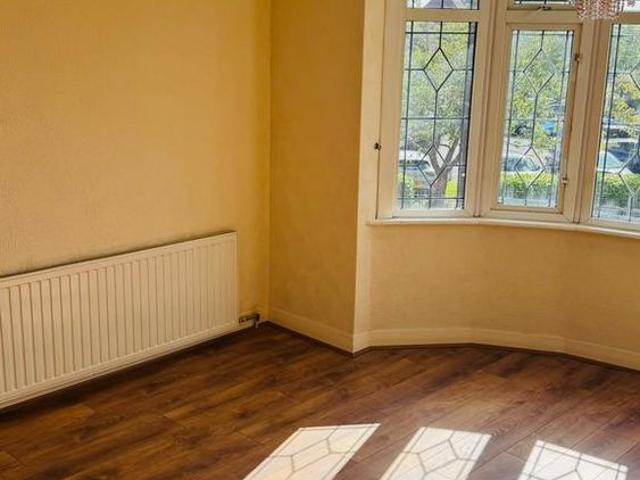 House for rent in Becontree, Greater London