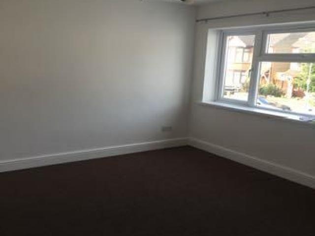 House for rent in Seven Kings, Greater London