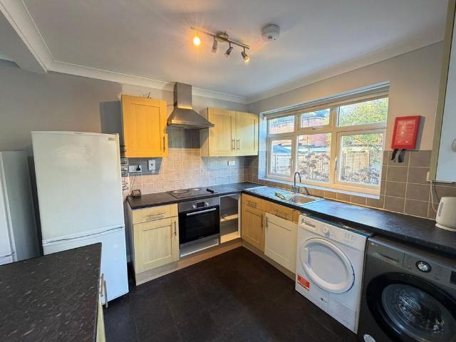 House for rent in The Polygon, City Of Southampton
