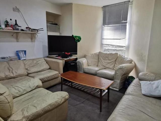 House for rent in Brynmill, Swansea