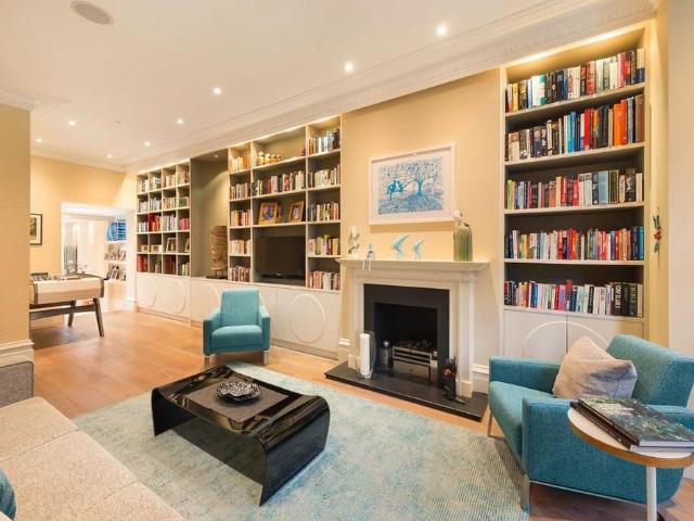 House for rent in London Borough of Wandsworth, Greater London