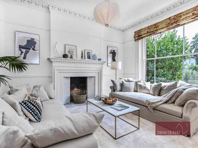 House for rent in Blackhills, Surrey