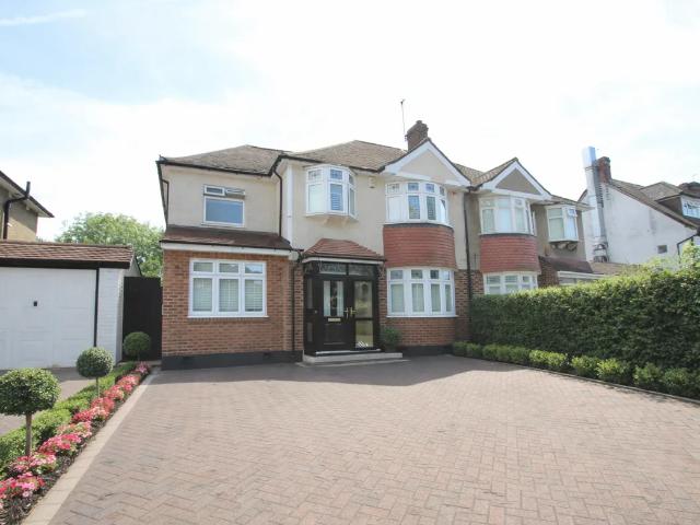 House for rent in London Borough of Croydon, Greater London