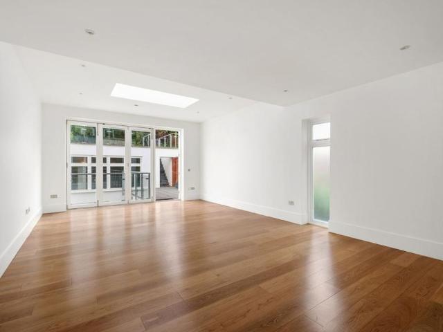 House for rent in London Borough of Merton, Greater London