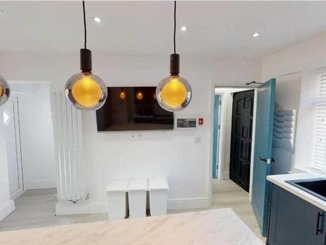 House for rent in Newtown, Salford