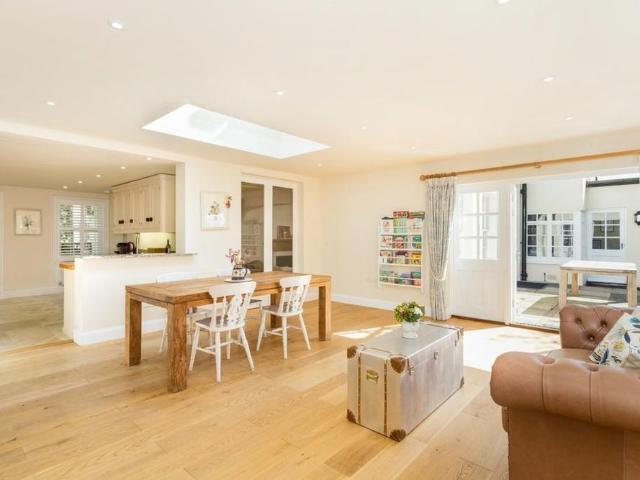 House for rent in Hillview, Surrey