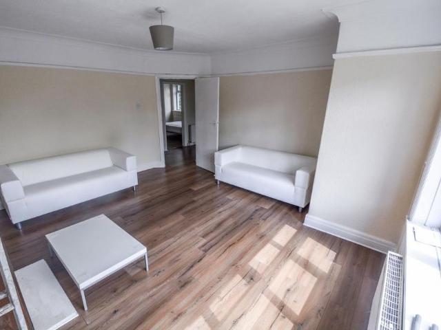 House for rent in Beckett Park, Headingley