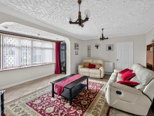 House for rent in Green Lane, Finham
