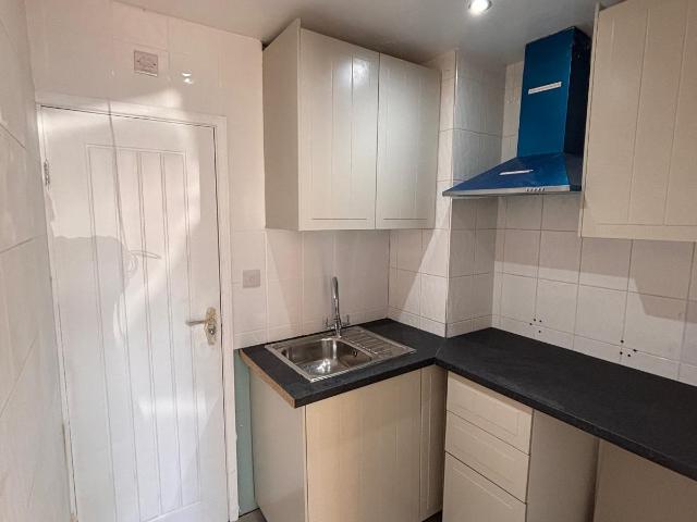 House for rent in London Borough of Croydon, Sanderstead
