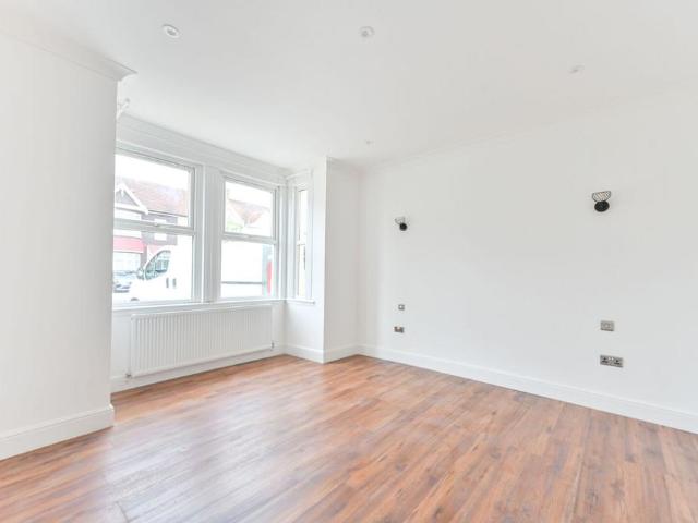 House for rent in Alperton, Greater London