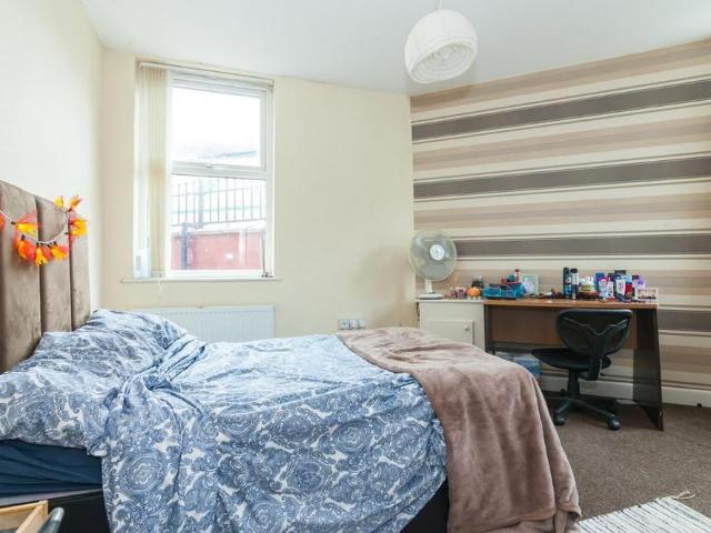 House for rent in Higher Broughton, Salford