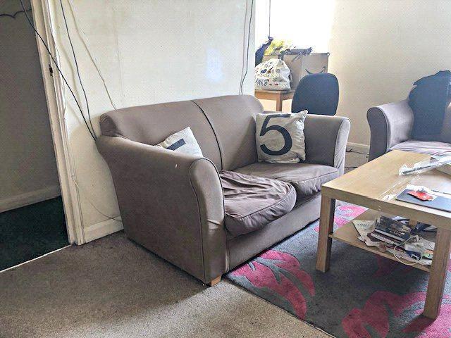 House for rent in Row Town, Surrey