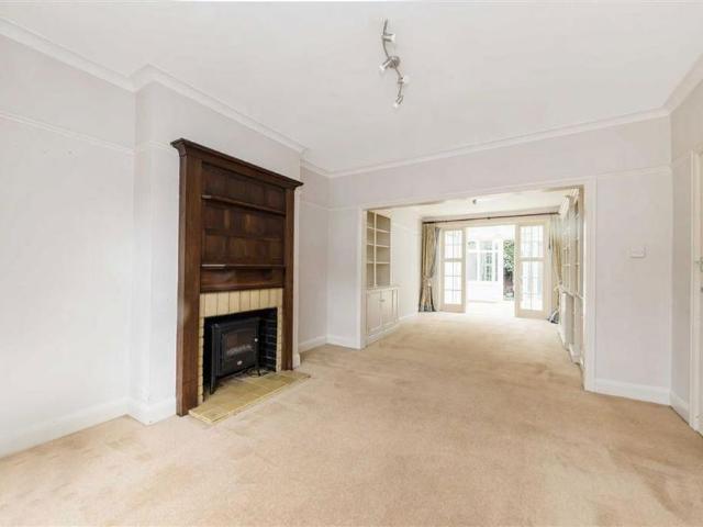 House for rent in Kew, Greater London