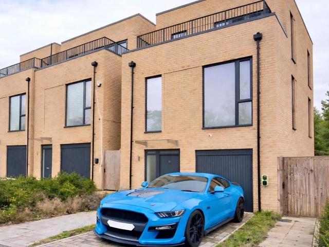 House for rent in West Finchley, Greater London