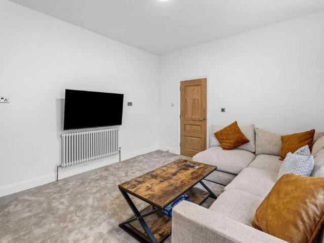 House for rent in Jewellery Quarter, Birmingham