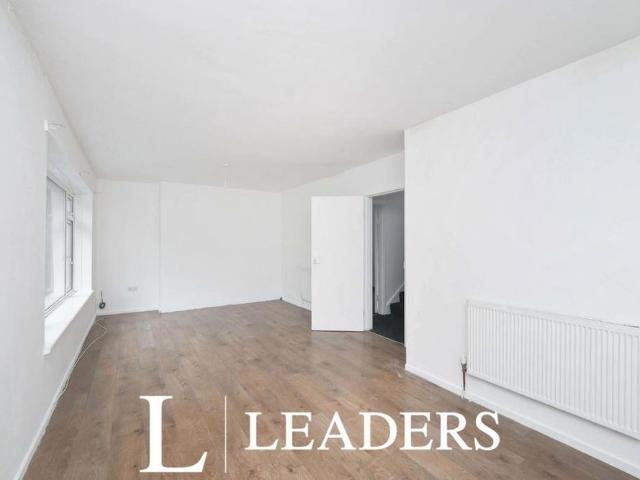 House for rent in The High, Harlow
