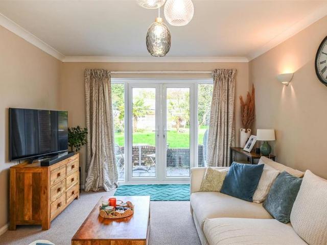 House for rent in Old Town, Heathlands
