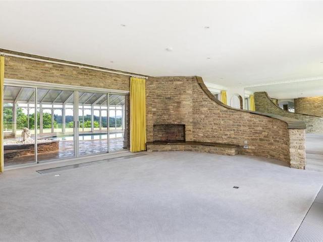 House for rent in Compton, Waverley