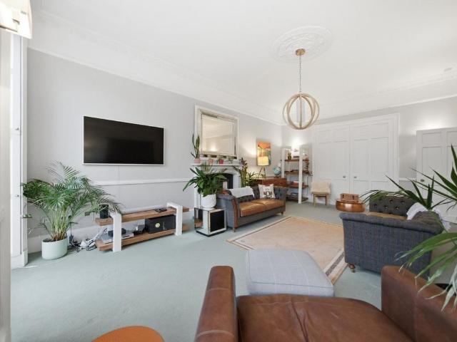 House for rent in Broughton, City of Edinburgh