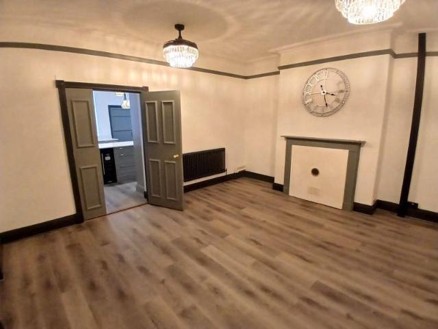 House for rent in Bede Island, Old Wharf