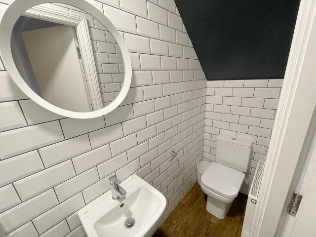 House for rent in Elm Park, Calderstones