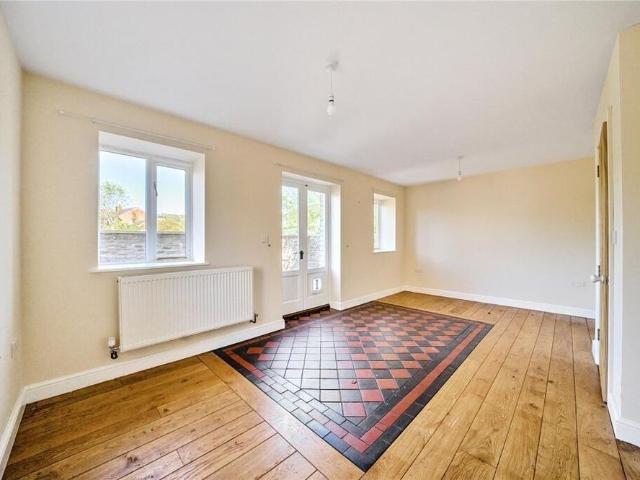 House for rent in Knighton