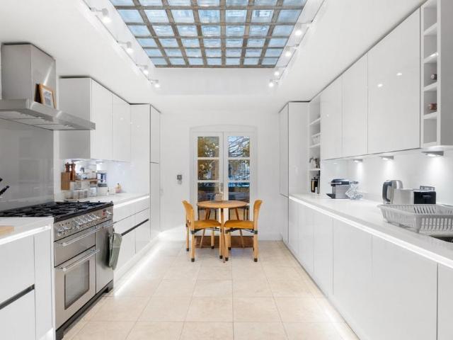 House for rent in Westminster, Victoria