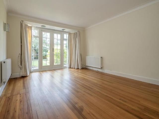 House for rent in East Sheen, Greater London