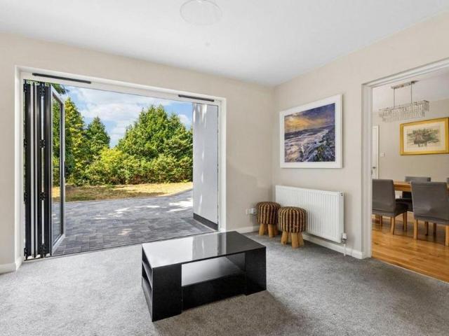 House for rent in Boxgrove, Guildford
