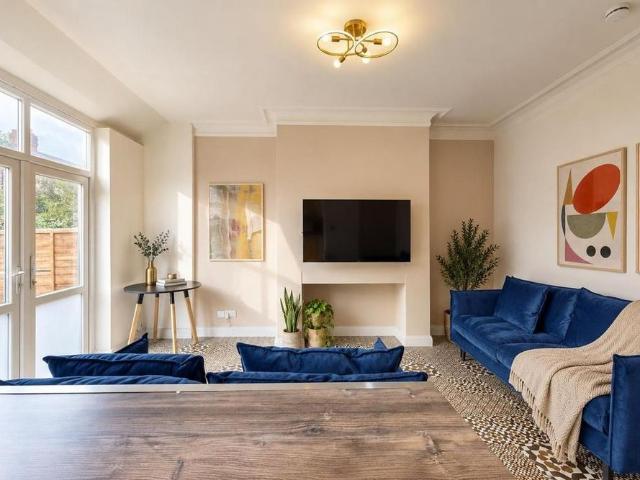 House for rent in Levenshulme, Manchester