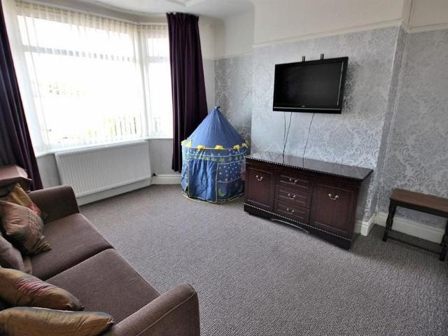 House for rent in St George's Quarter / Cultural Quarter, Calderstones