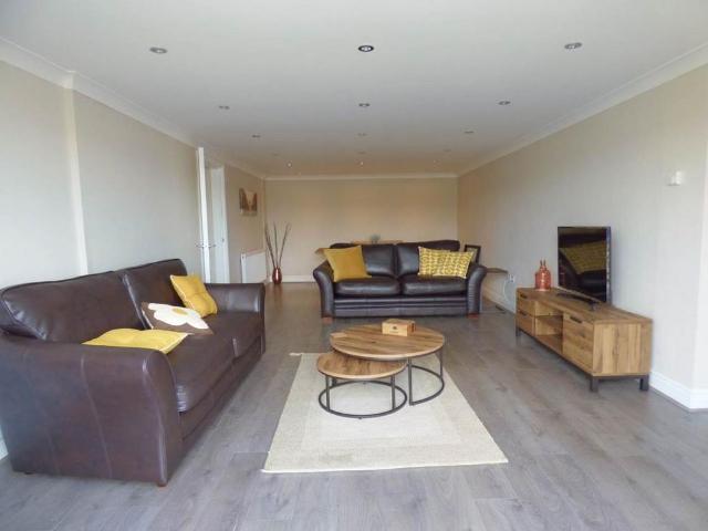 House for rent in Ferryside, Wales