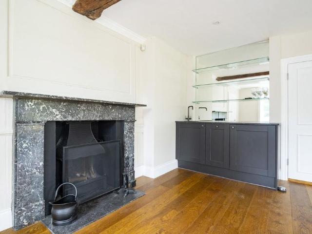 House for rent in Key Street, Suffolk