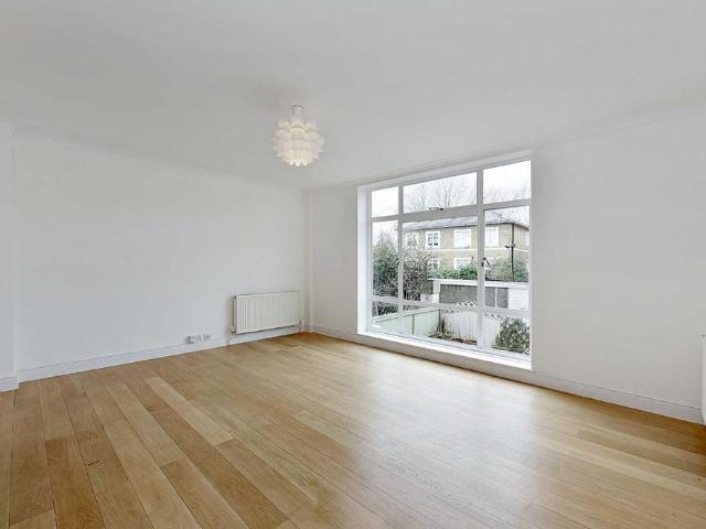 House for rent in St. John's Wood, Greater London