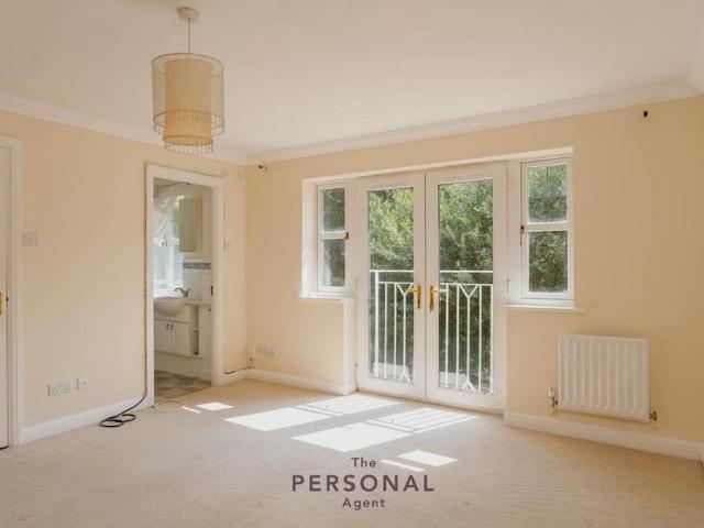 House for rent in Red Hill, Surrey