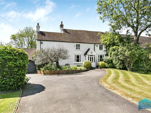 House for rent in High Barnet, Greater London
