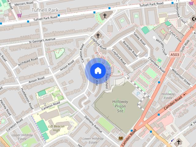 Townhouse for rent in Holloway, Greater London