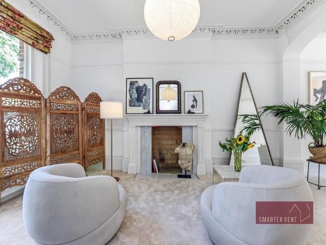 House for rent in Blackhills, Surrey