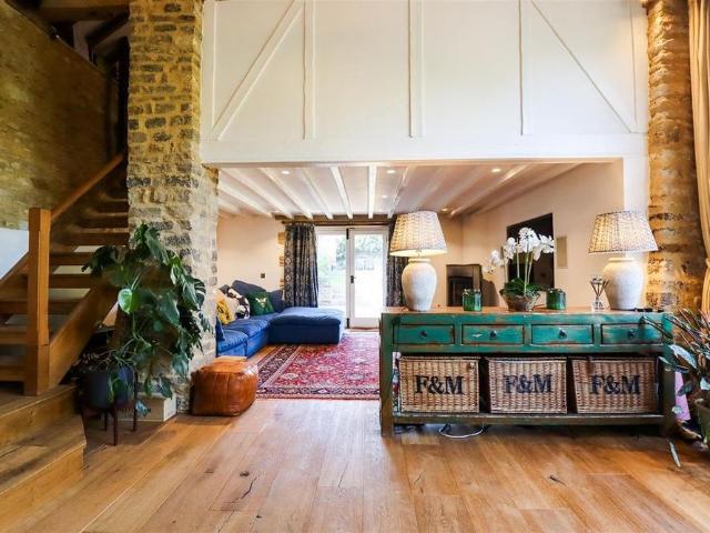 House for rent in Evershot, Oxfordshire