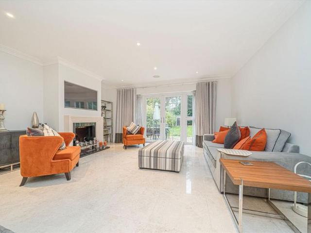 House for rent in Whiteley Village, Blackhills
