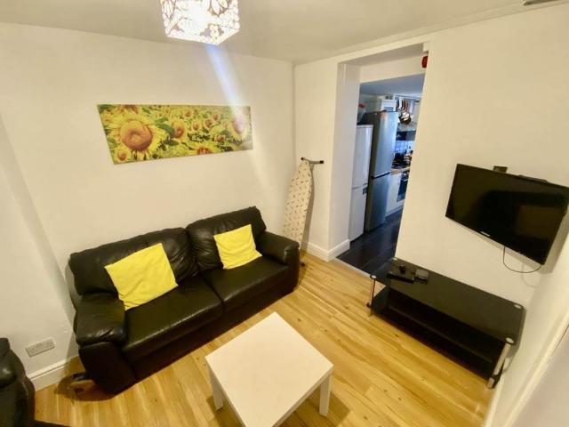 House for rent in Mount Pleasant, Nangreaves