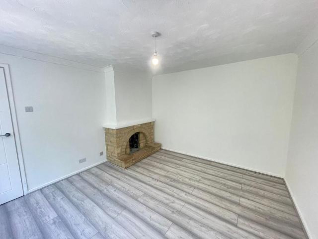 House for rent in Bourne End, Pouchen End